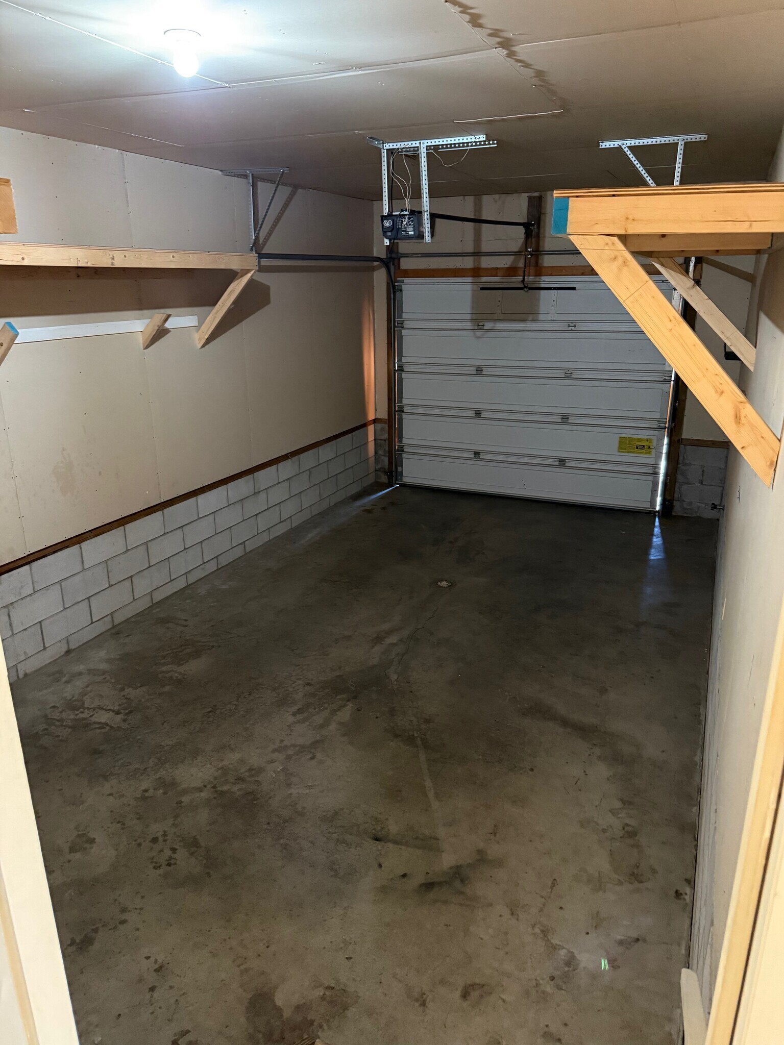 Building Photo - 109 Campbell Ln