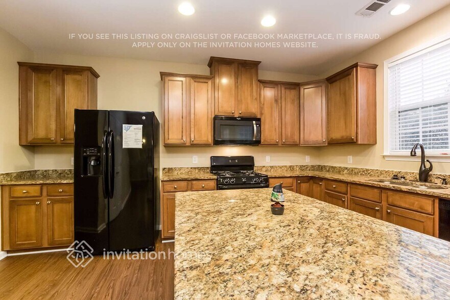 Building Photo - 2462 Fisk Falls Dr