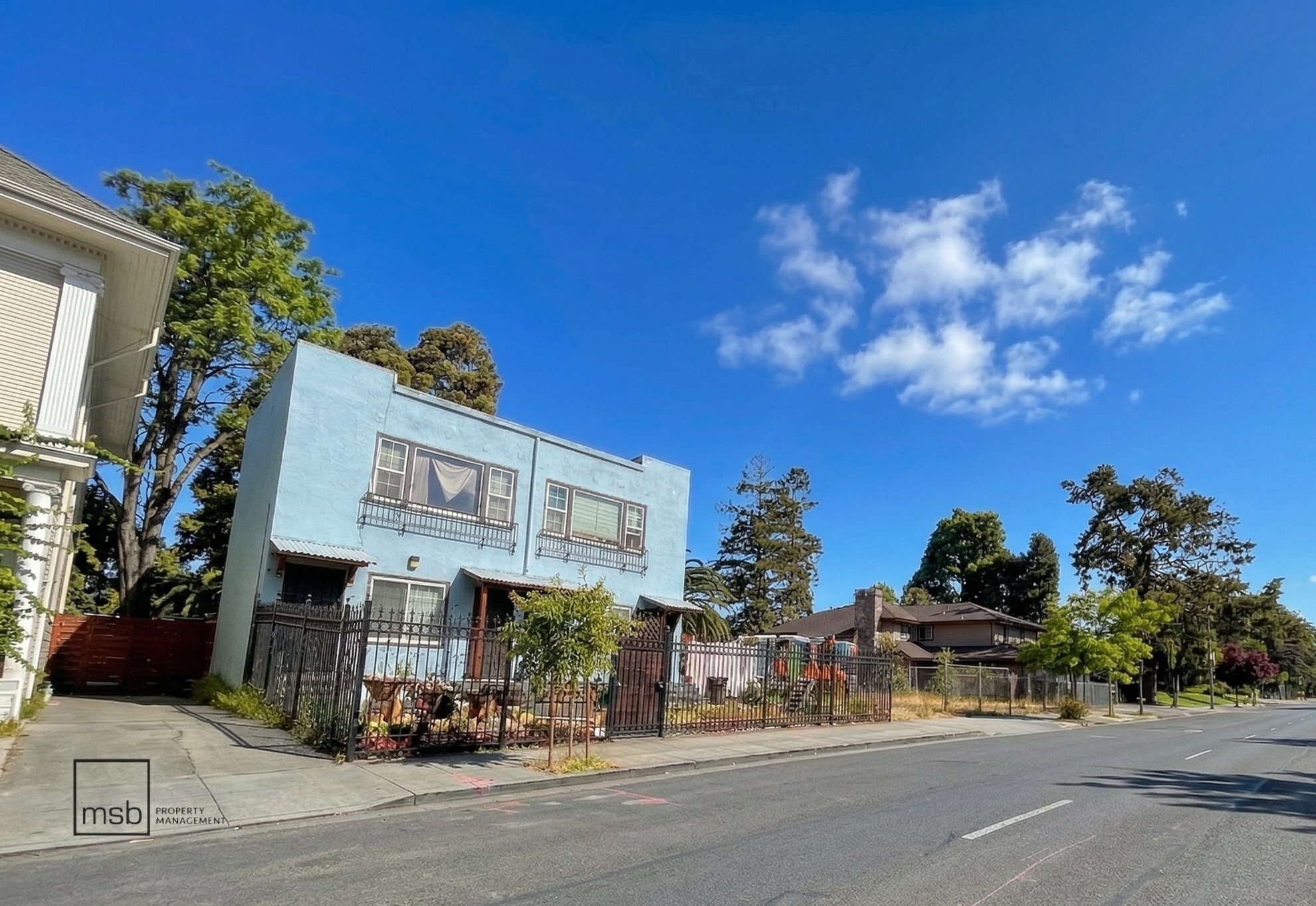 Building Photo - 1120 12th St