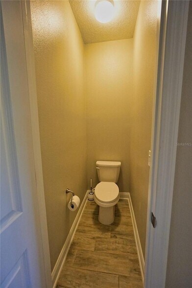 Building Photo - 594 Windy Pne Wy