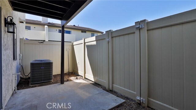 Building Photo - 1184 Mohave Dr
