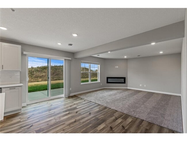 Building Photo - 14644 112th Ave N