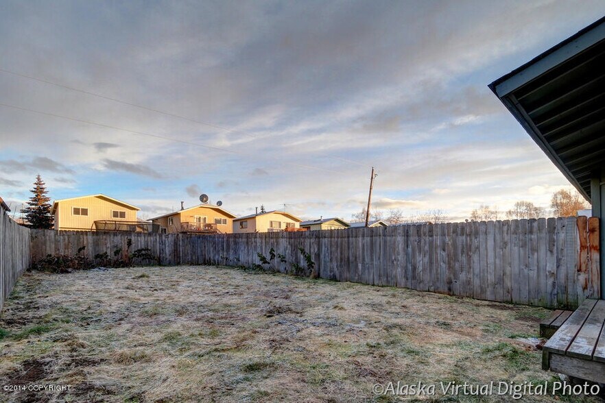 Building Photo - 8041 Medellin Cir