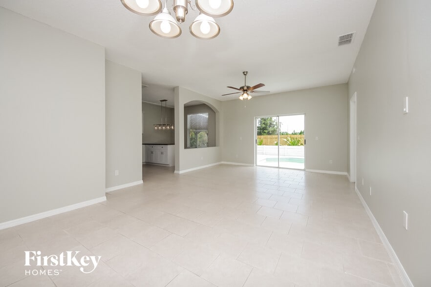 Building Photo - 182 White Marsh Cir