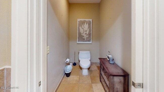 Building Photo - 2060 Beach Blvd