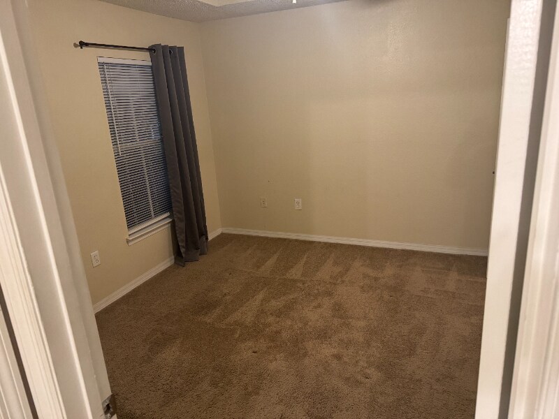 Building Photo - 18001 Richmond Pl Dr