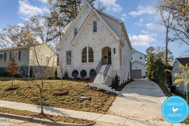 Building Photo - 1407 Sedgefield St