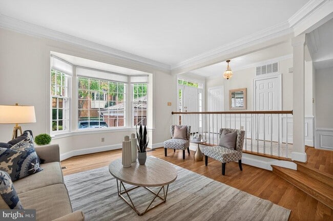Building Photo - 8016 Quarry Ridge Way