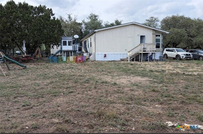 Building Photo - 1444 Willow Dr