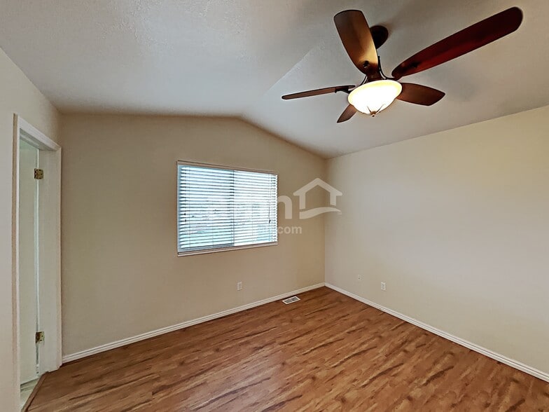 Building Photo - 2258 S 2775 W