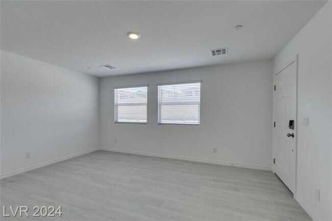 Building Photo - COMING SOON - Ready no later than the begi...