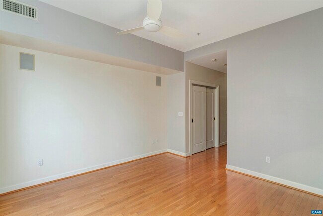 Building Photo - 112 South Street East
