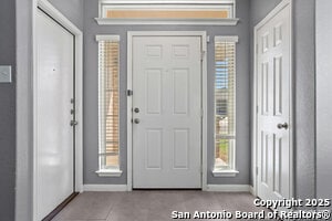 Building Photo - 2030 Olive Hill Dr