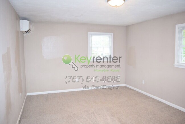Building Photo - 1310 Sparrow Rd