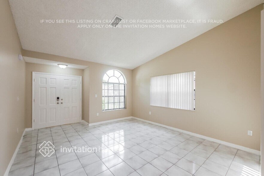 Building Photo - 14380 SW 112th Terrace