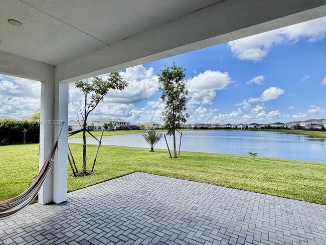 Building Photo - 14939 Goldspar Ct