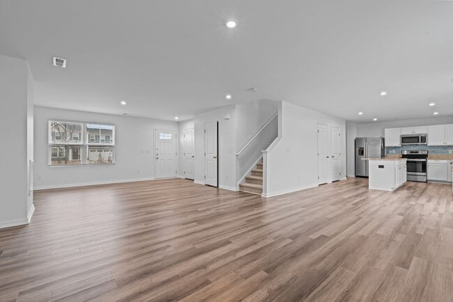 Building Photo - Dog Friendly Charming 4-Bedroom Home in Angier, NC