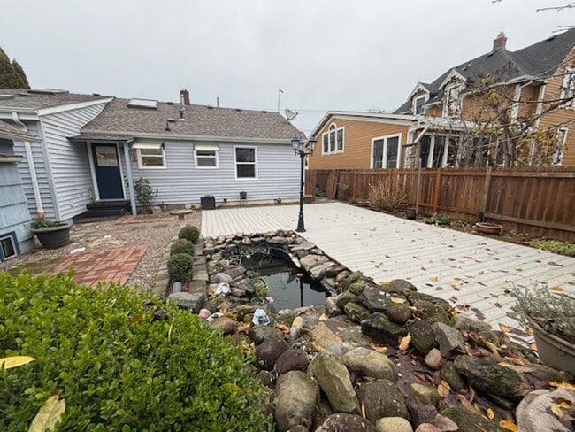 Building Photo - 6 Month Lease 2 Bedroom 2 Bath Newberg OR 97132