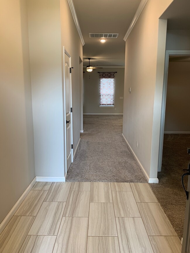 Building Photo - 18208 Autumn Grove Dr