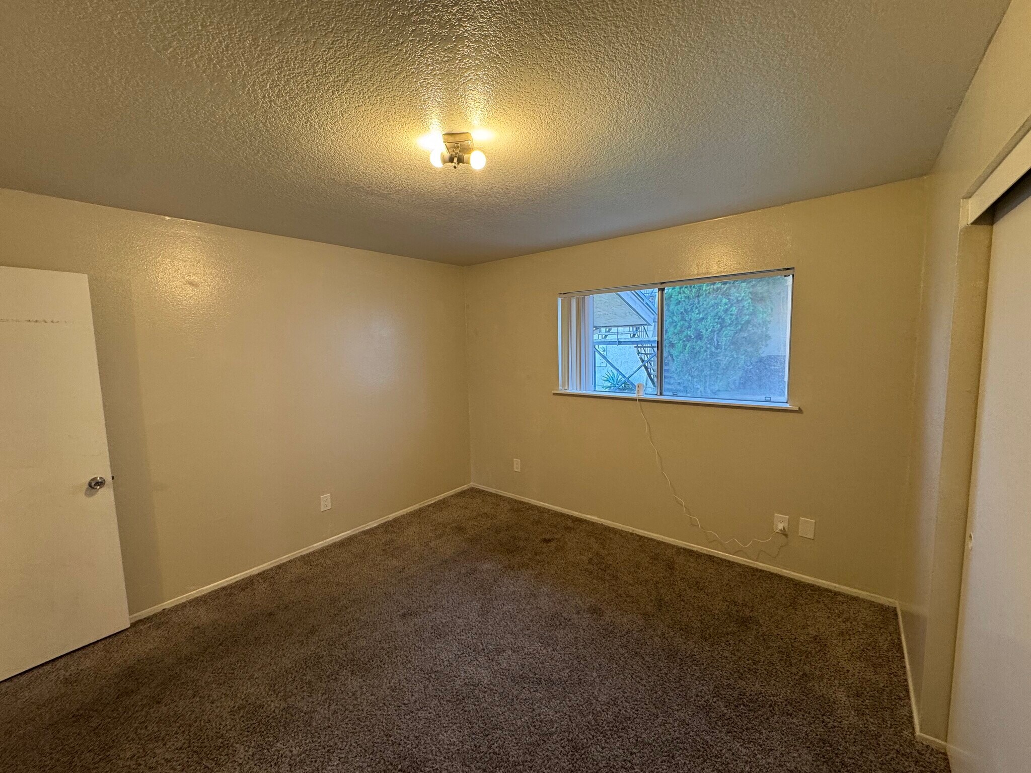 Building Photo - 7741 Newman Ave