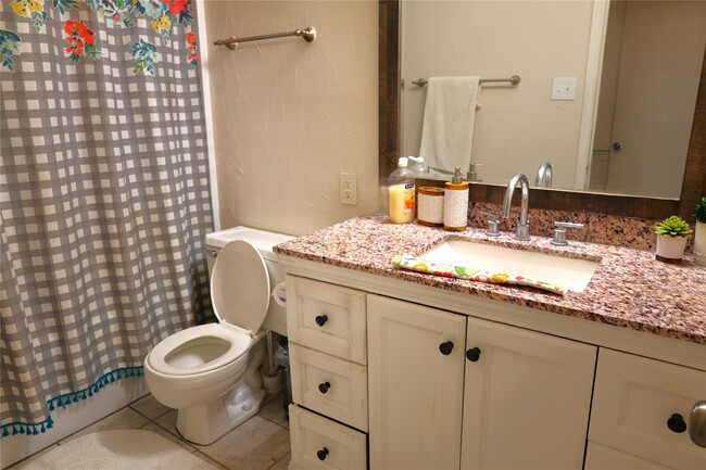 Building Photo - 14333 Memorial Dr