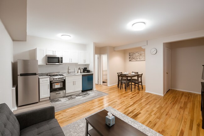 Building Photo - 1214 Waverly Walk