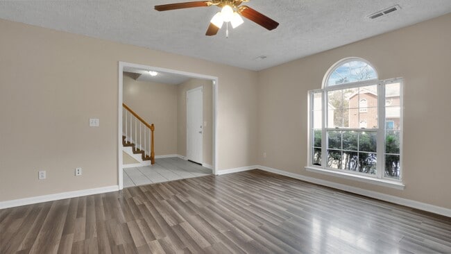 Building Photo - 1452 Middleborough Ct