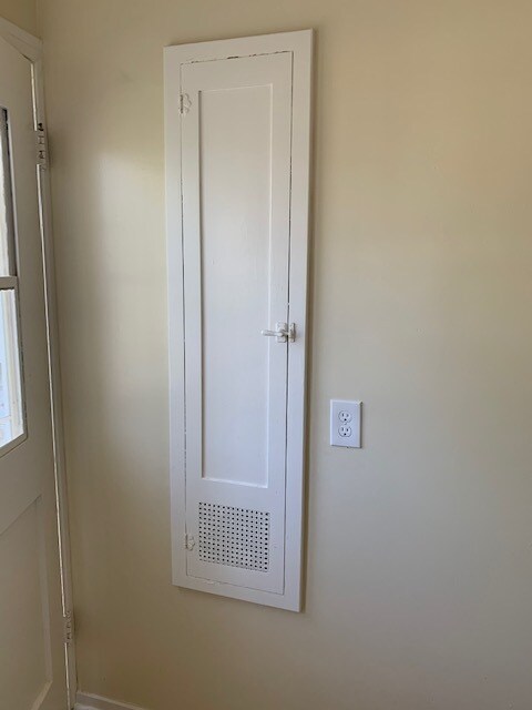 vintage ironing board closet - 801 W Glenoaks Blvd