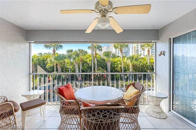 Building Photo - 509 Roma Ct