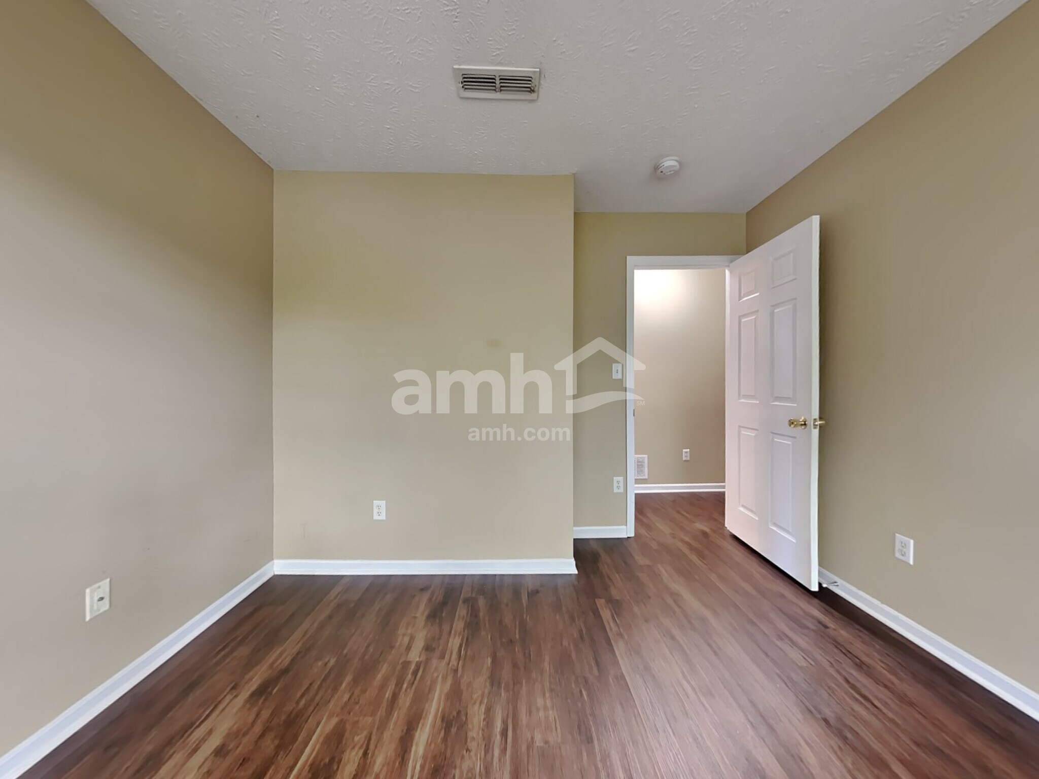 Building Photo - 778 Thornton Dr
