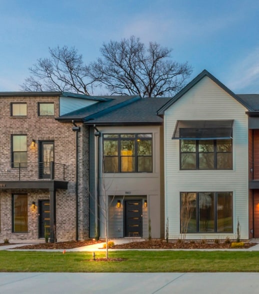 Primary Photo - 2132 Gracie Bug Lp