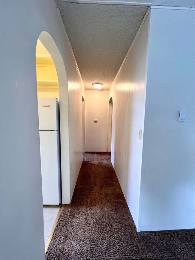 Building Photo - c1522