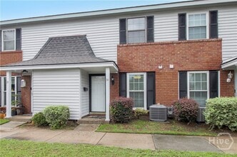 Building Photo - 34 Knollwood Cir