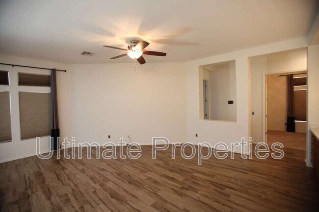 Building Photo - 26134 N Desert Mesa Dr