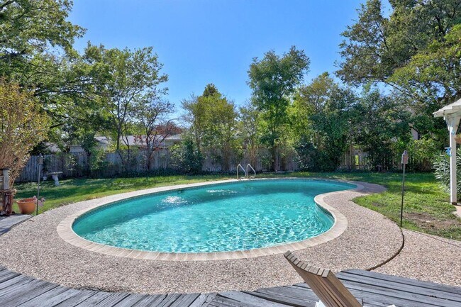 Building Photo - 1514 Desert Quail Ln