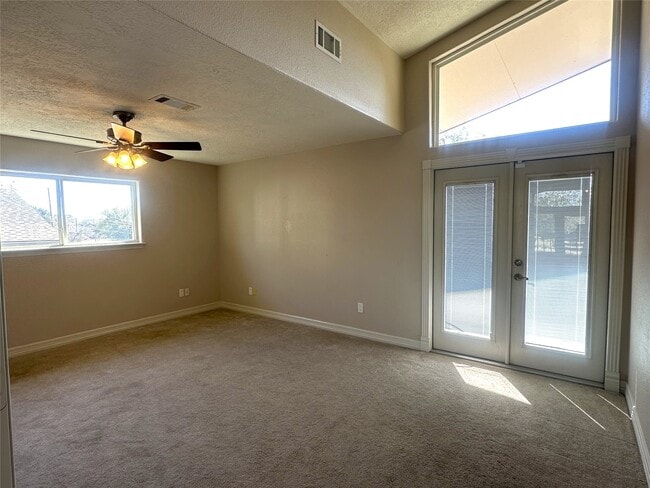 Building Photo - 20527 Rio Villa Dr