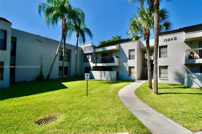 Primary Photo - 13240 SW 88th Ln