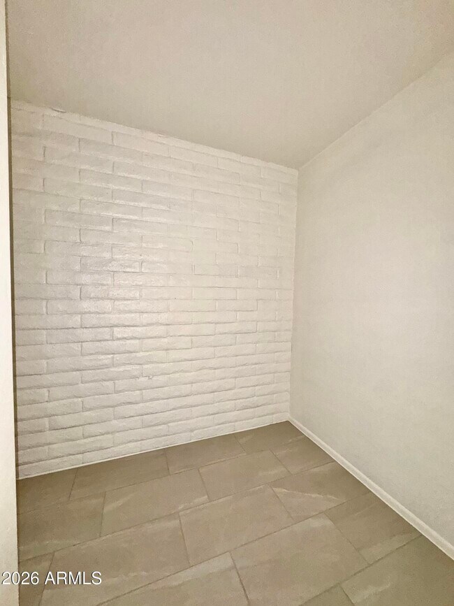 Building Photo - 16635 N Cave Creek Rd