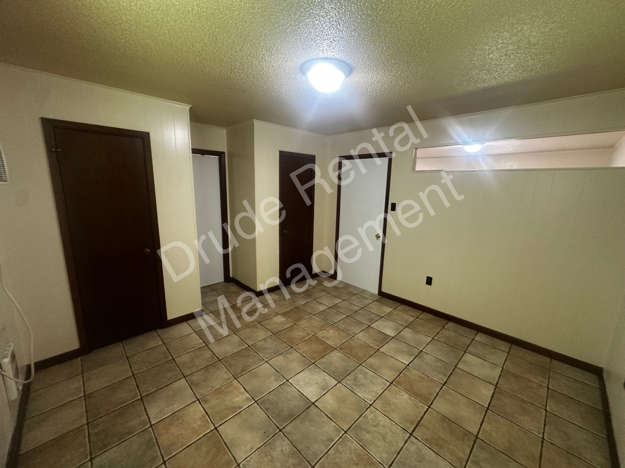 Building Photo - 42219 W Yellow Water Rd