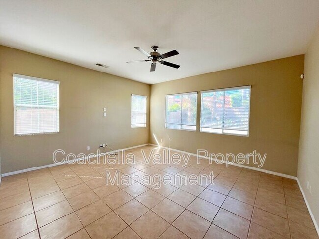 Building Photo - 43341 Parkway Esplanade W