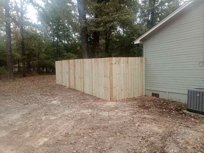 Building Photo - 1149 Angela Dr
