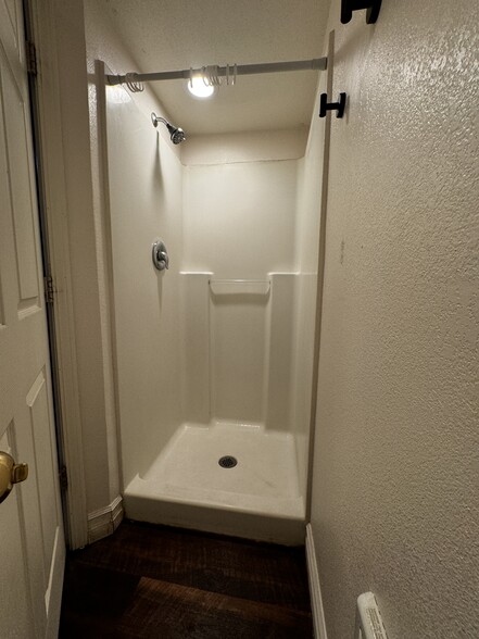 Building Photo - 1035 NE Monroe St