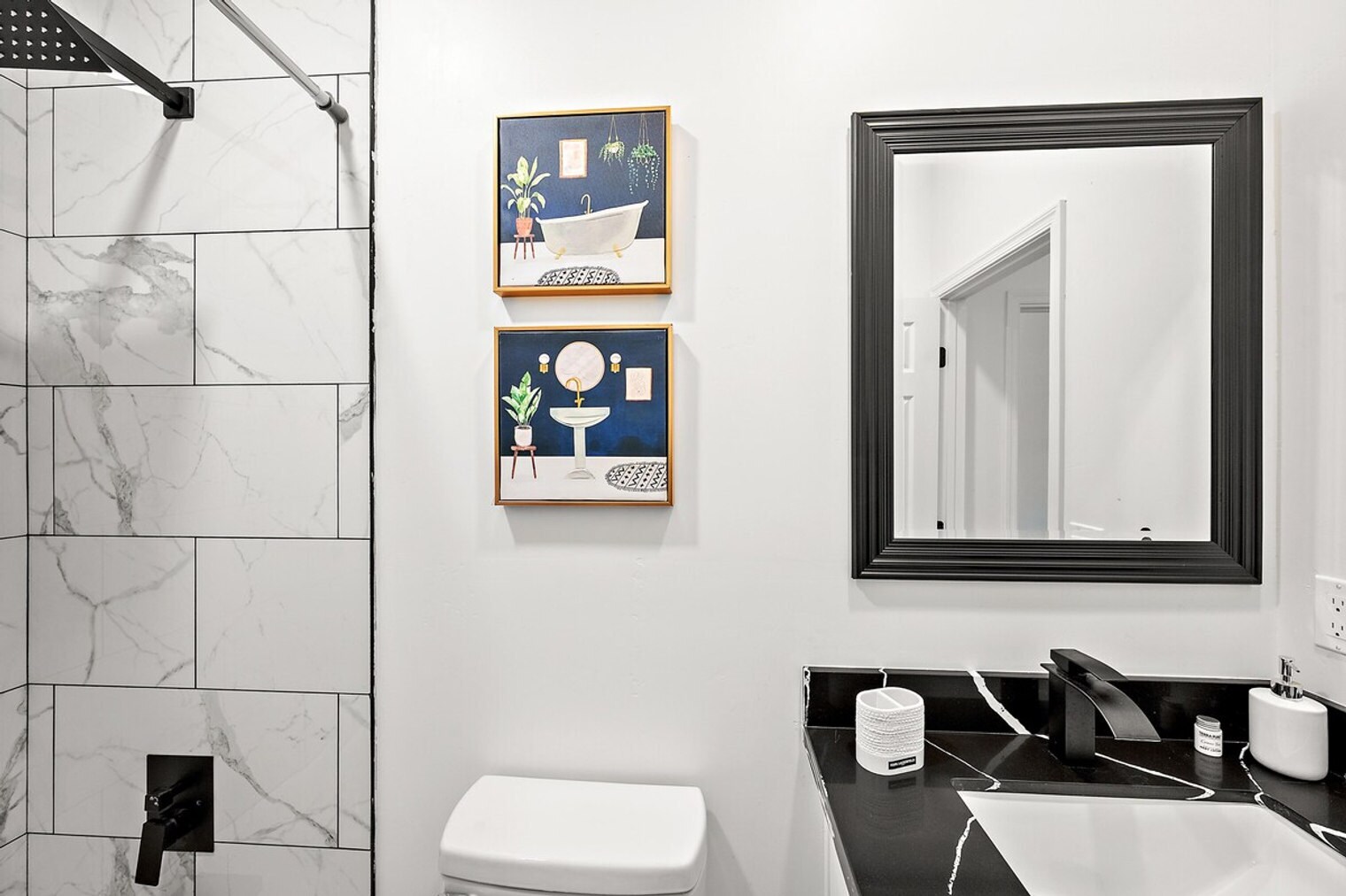 Building Photo - 5148 N 22nd Ave