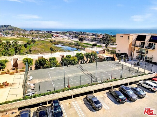 Building Photo - 23901 Civic Center Way