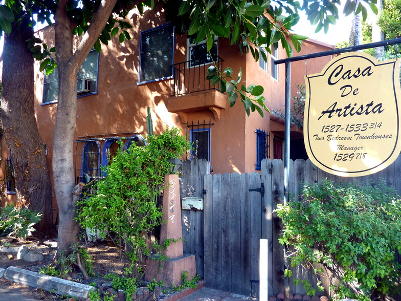 Primary Photo - 1529 N Bronson Ave