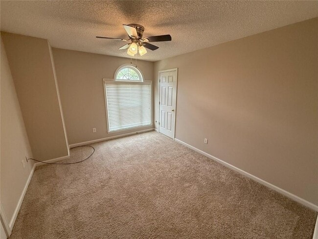 Building Photo - 2328 Moccasin Creek Ct NW