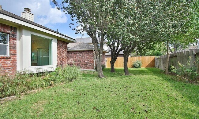 Building Photo - Wellington Drive, Pearland, TX 77584 - 4 B...