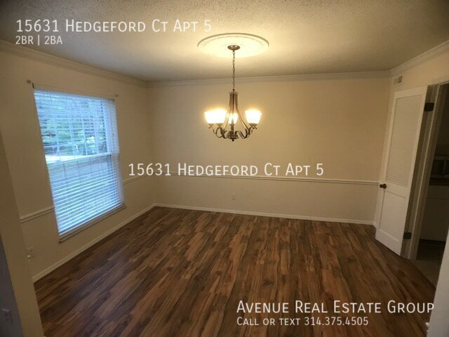Building Photo - 15631 Hedgeford Ct