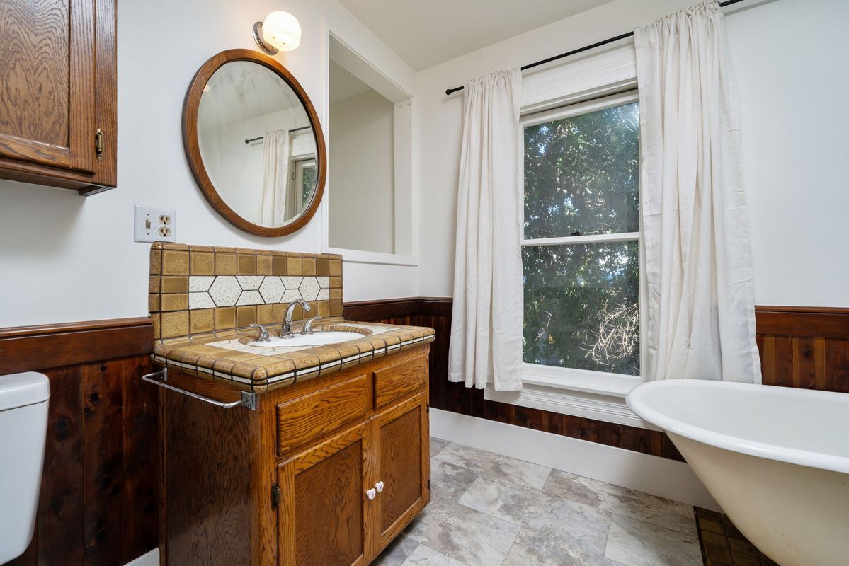 Building Photo - 27171 Pacific St