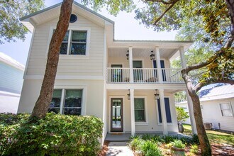 Building Photo - 380 Clareon Dr